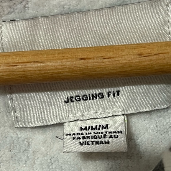 American Eagle Cheetah Print Long Hoodie Size Medium - Picture 5 of 7